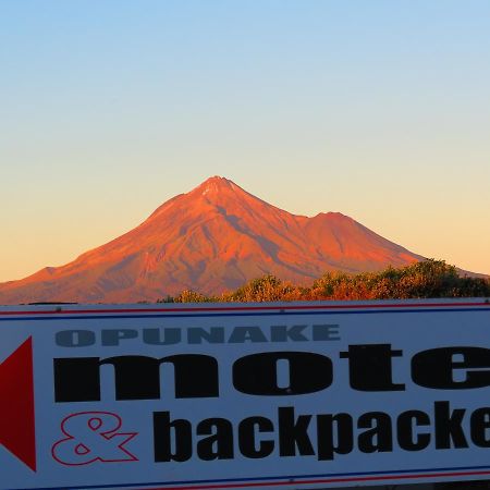 Opunake Motel And Backpackers Lodge Eksteriør billede